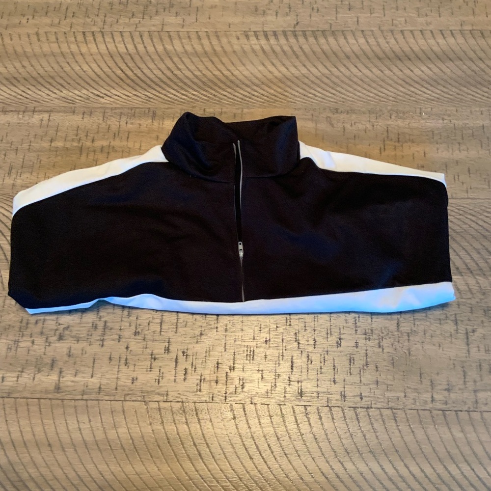 Cropped Mock Neck Zip Up Sweater